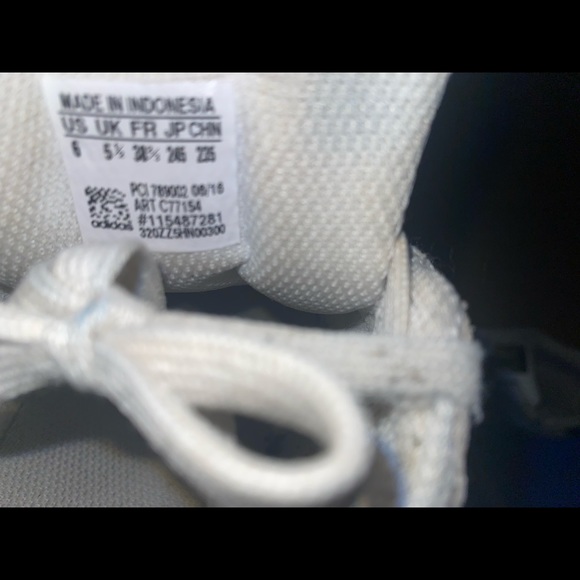 Adidas Samoa J Sneakers - Picture 3 of 3